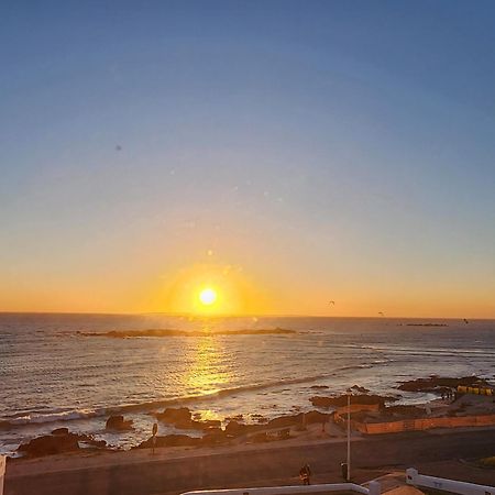 The Blue Peter Hotel โบลแบร์กสตรานด์ ภายนอก รูปภาพ